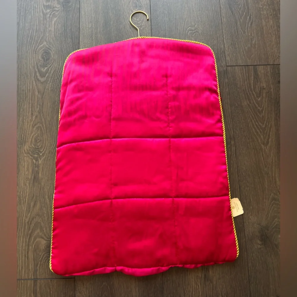 Victoria’s Secret storage